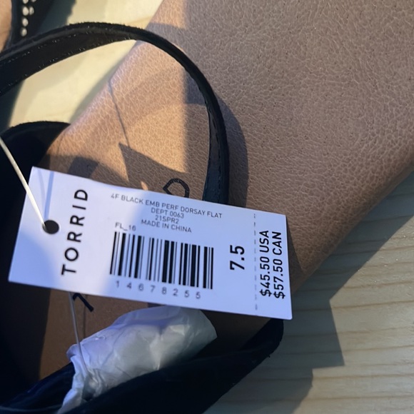 Torrid rhinestones flats w/ ankle straps size 7.5 Wide Width New never been worn - Picture 9 of 9